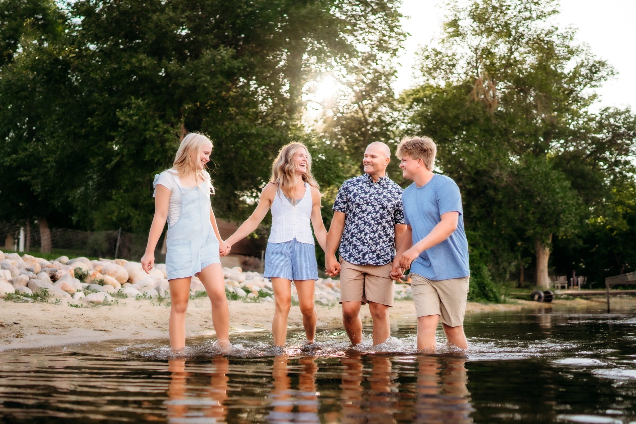 Spirit and Soul Photography is an Alexandria MN photographer specializing in family and portrait photography.